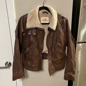 Cute Brown Bomber jacket from Hollister. Size Large